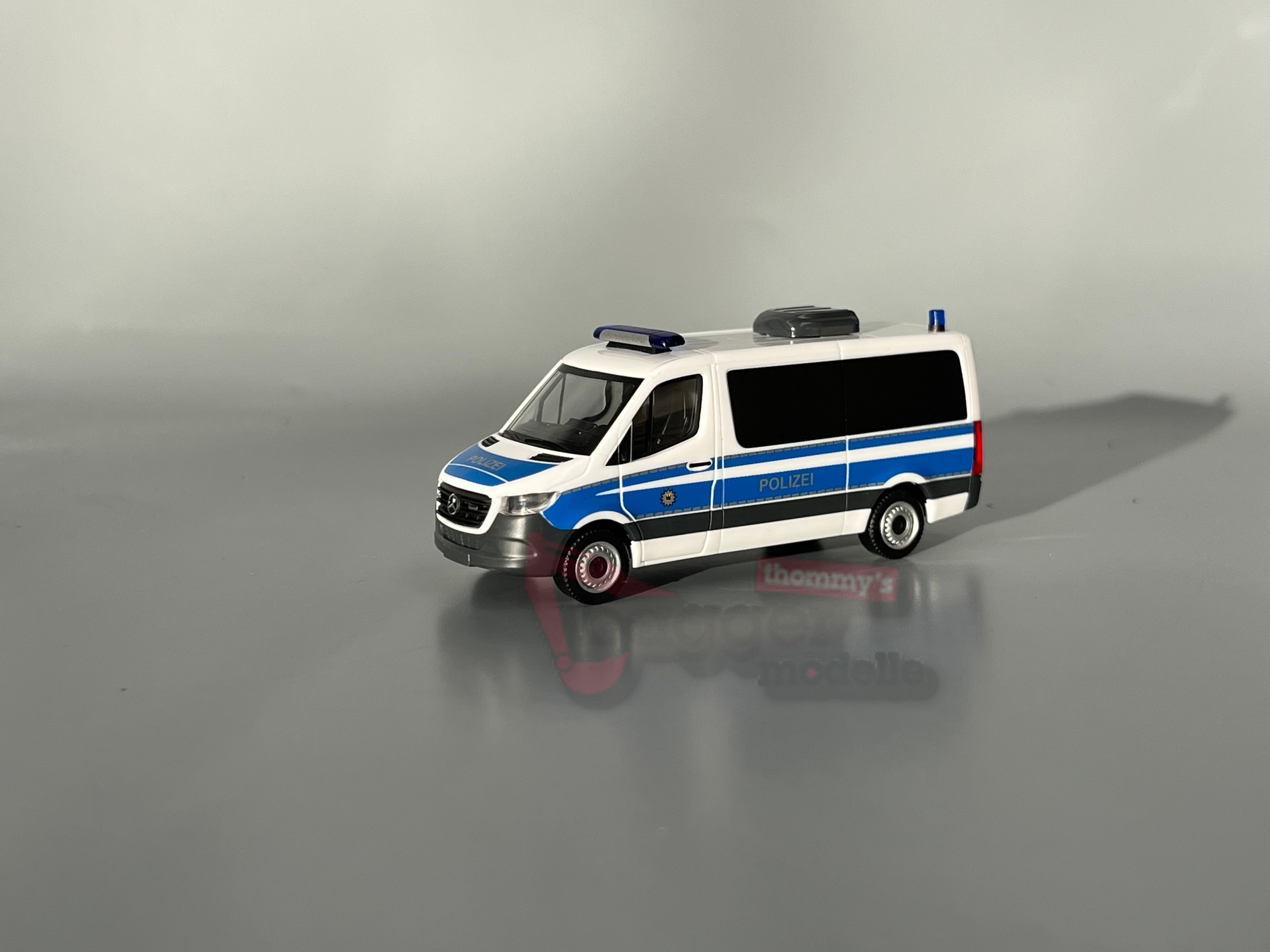 099127 - Herpa - Mercedes Benz Sprinter 18 Bus Flachdach "Bundespolizei"