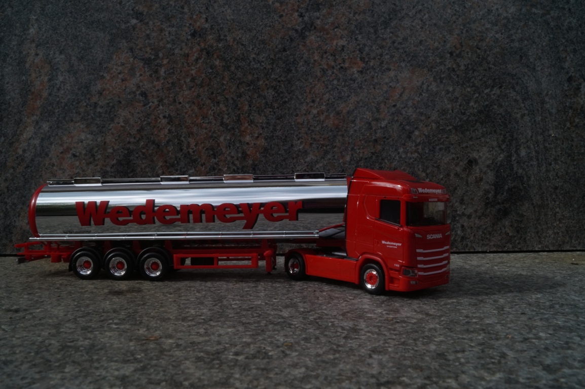 310079 - Herpa - Scania CS 20 Niederdach Chromtank-Sattelzug "Wedemeyer"