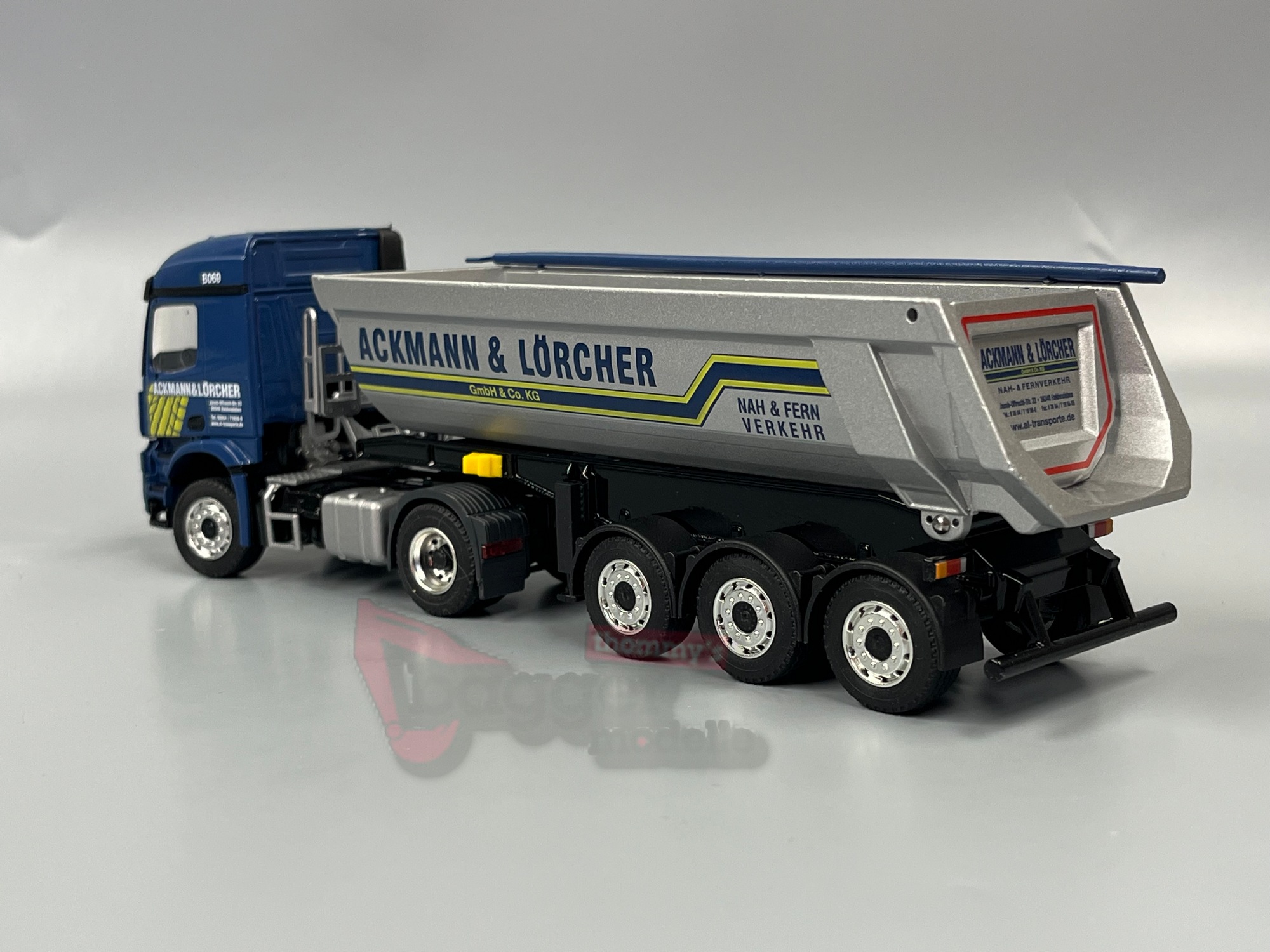 78231-3 - Conrad -Mercedes Benz Arocs Stream Space Rundmuldensattelkipper "ACKMANN & LÖRCHER"