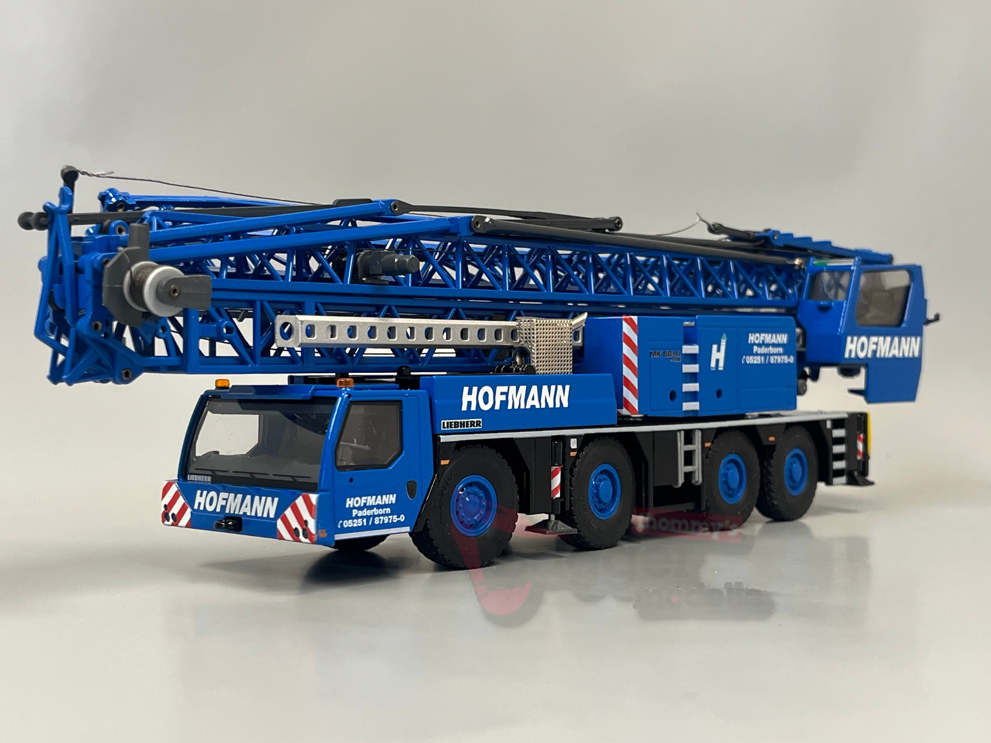 2123-12 -Conrad - Liebherr MK 88-4.1 Mobilbaukran " Hofmann"