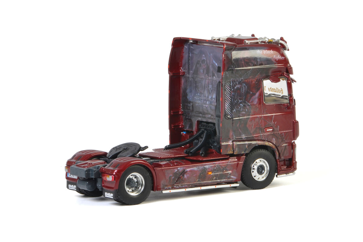 01-2753 -WSI -DAF XF SUPER SPACE CAB 2 achs Zugmaschine  "Roland Graf"