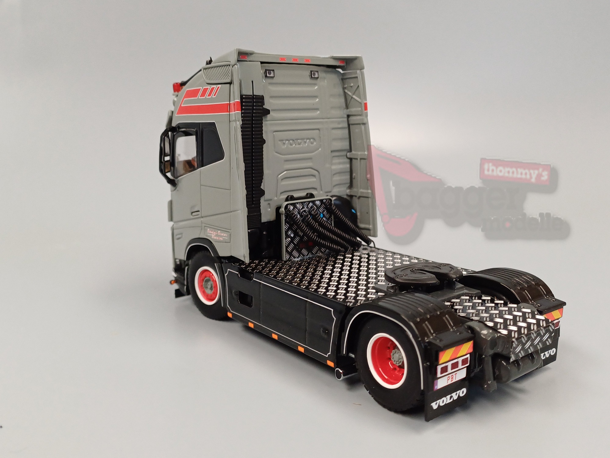 01-4519 - WSI - Volvo FH 5 GL XL  2achs Zugmaschine - PBT Belgium - B