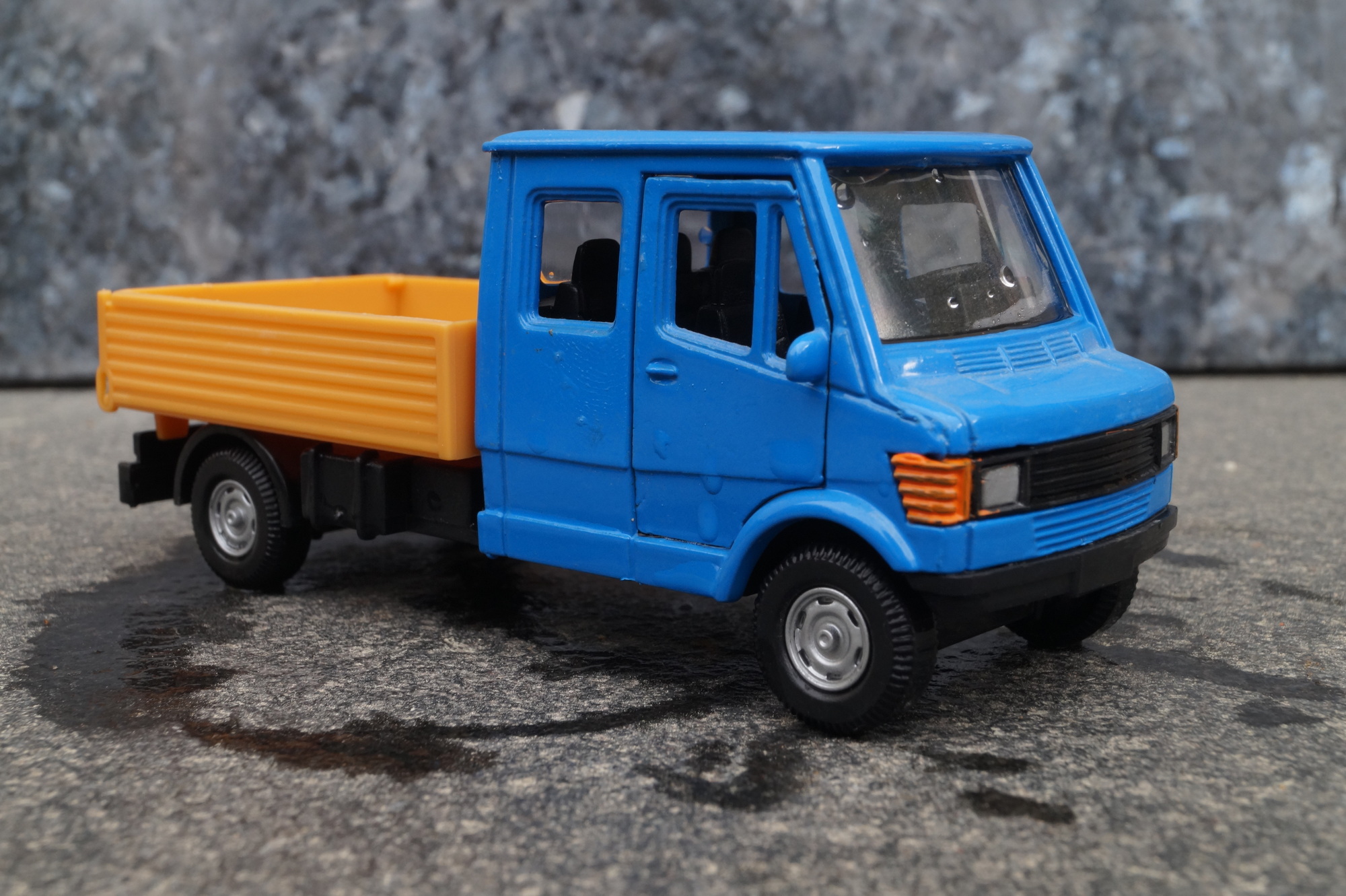 Mercees Benz Pritschenwagen