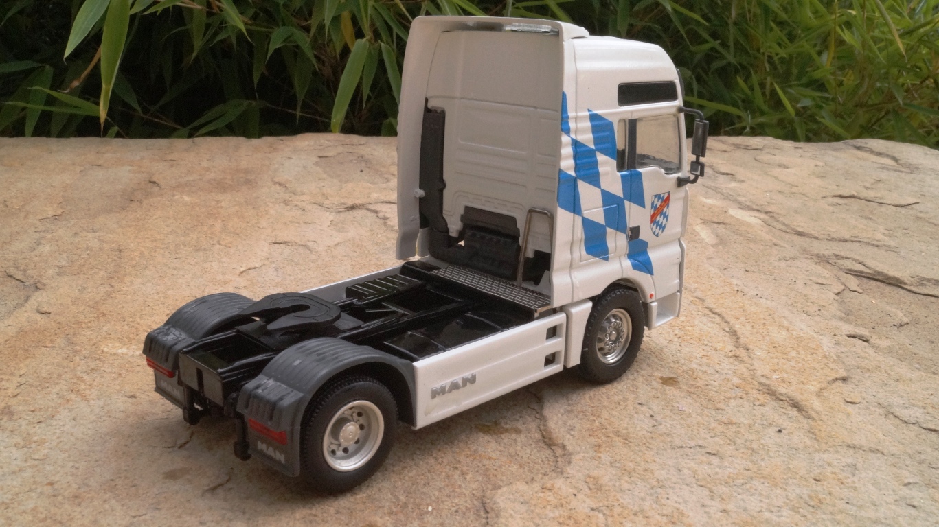 MAN 2achs Zugmaschine "50 Jahre MAN Meisterverein  "München"