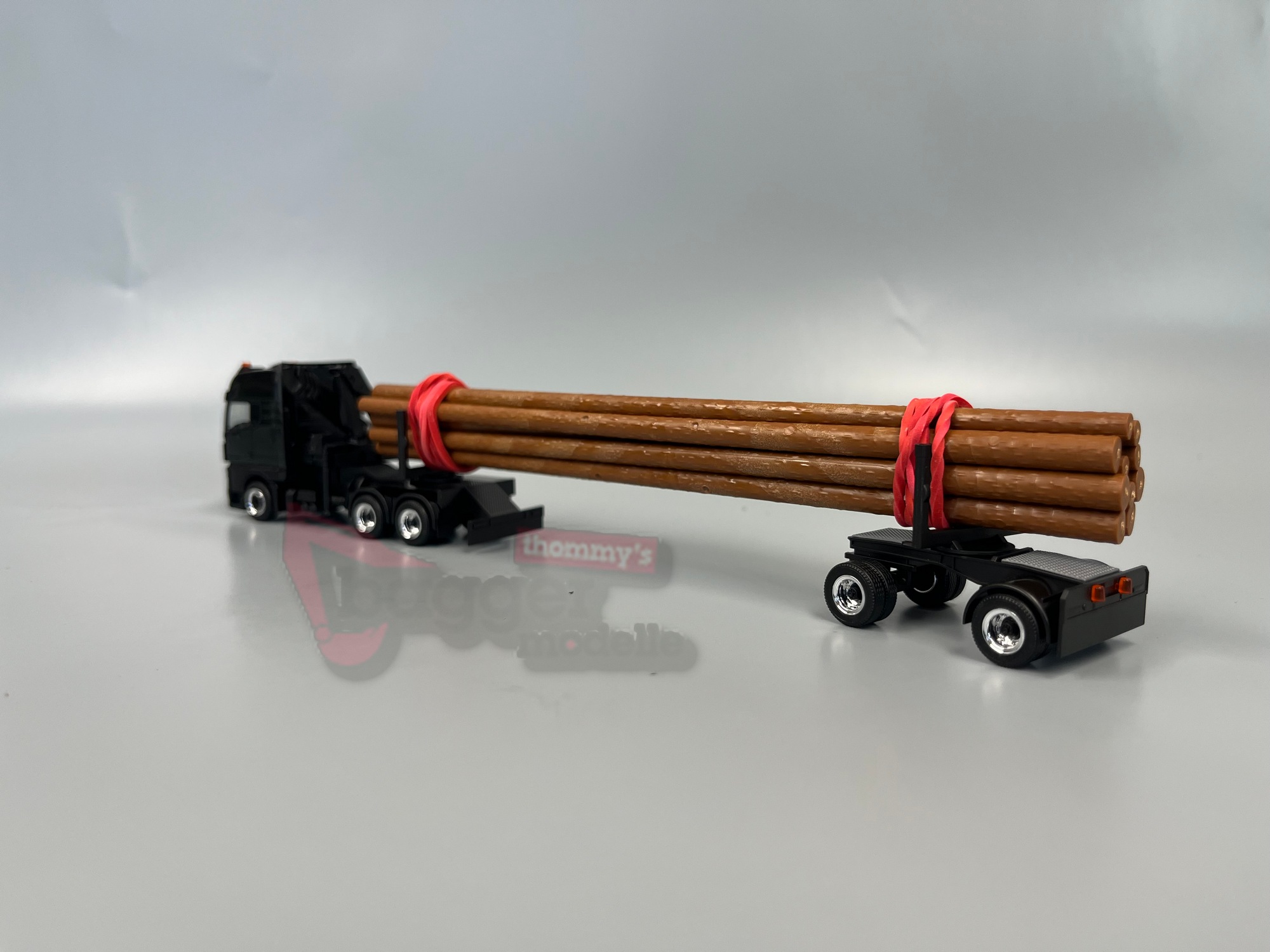 320580 - Herpa - MAN TGX GX Langholztransporter "Walter Holztransporte