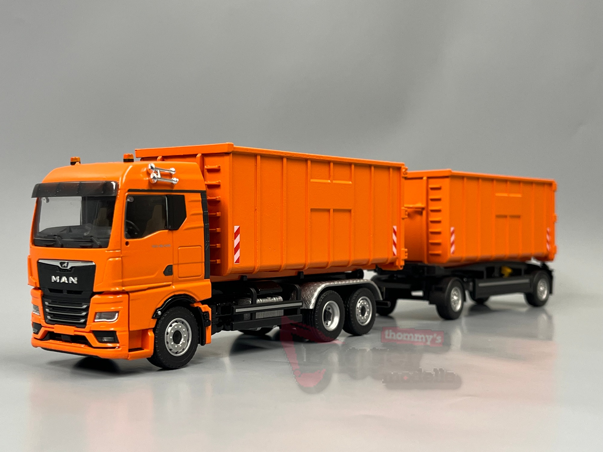 10019-1 - Conrad - Meiler Abrollkipper auf MAN TGX GM und Roll Carrier" Hängerzug  - Kommunal