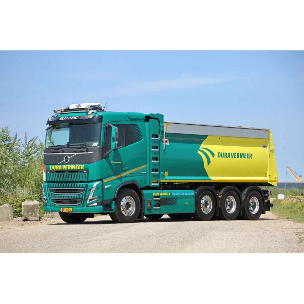 01-5294 - WSI - Volvo FH5 MY2024 Electric 4achs Kipper - Dura Vermeer - NL