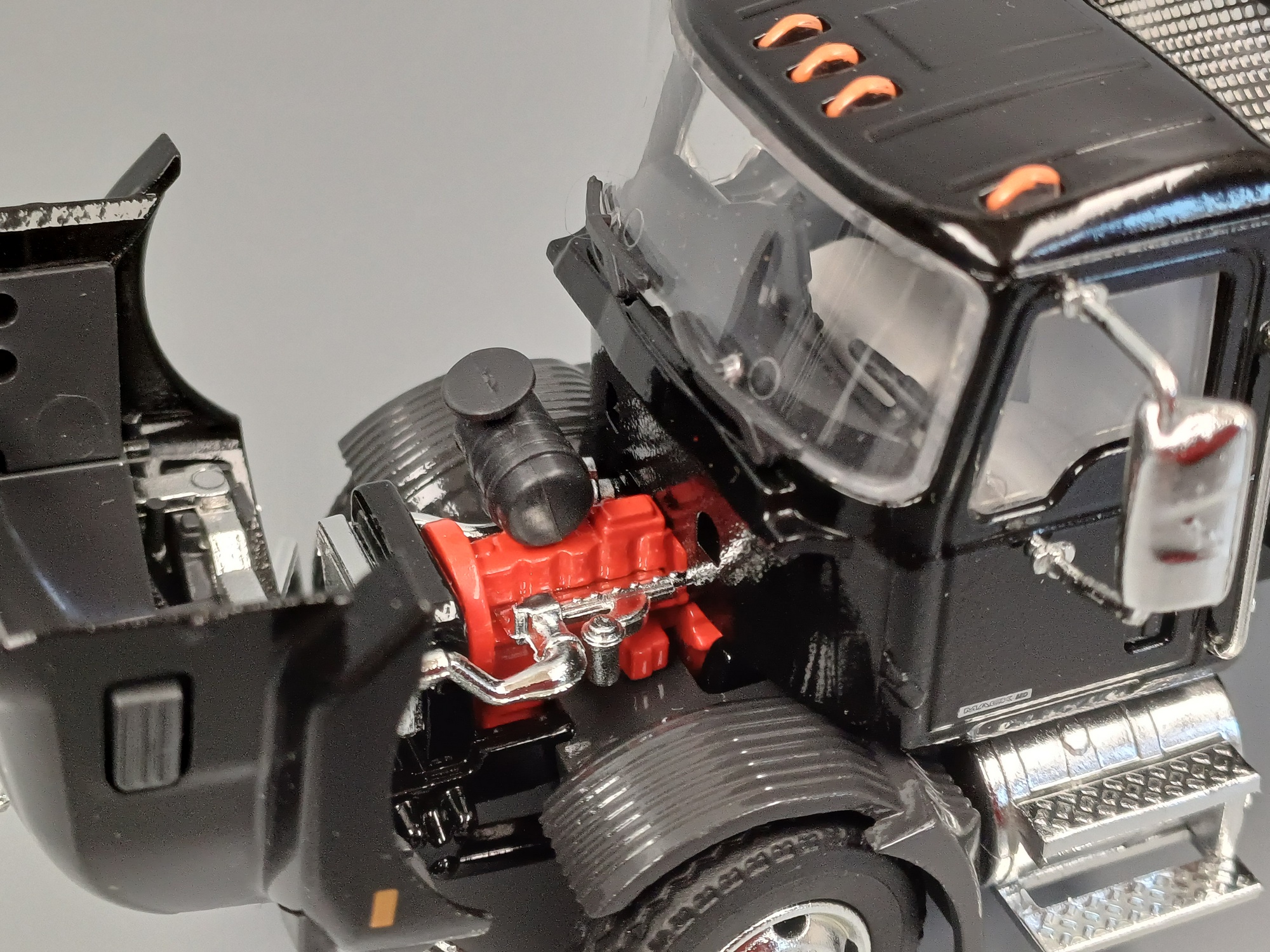 83266-1  - Conrad - MACK MD mit Plattform 2 achs schwarz