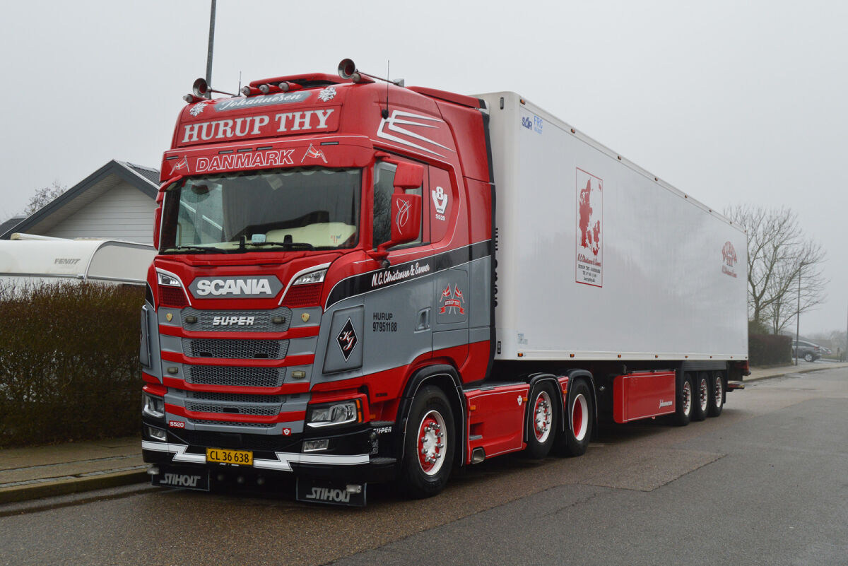 01-5443 - WSI - Scania S Highline 6x2 mit 3achs Kühlauflieger - N.C.Christensen&Sonner - DK