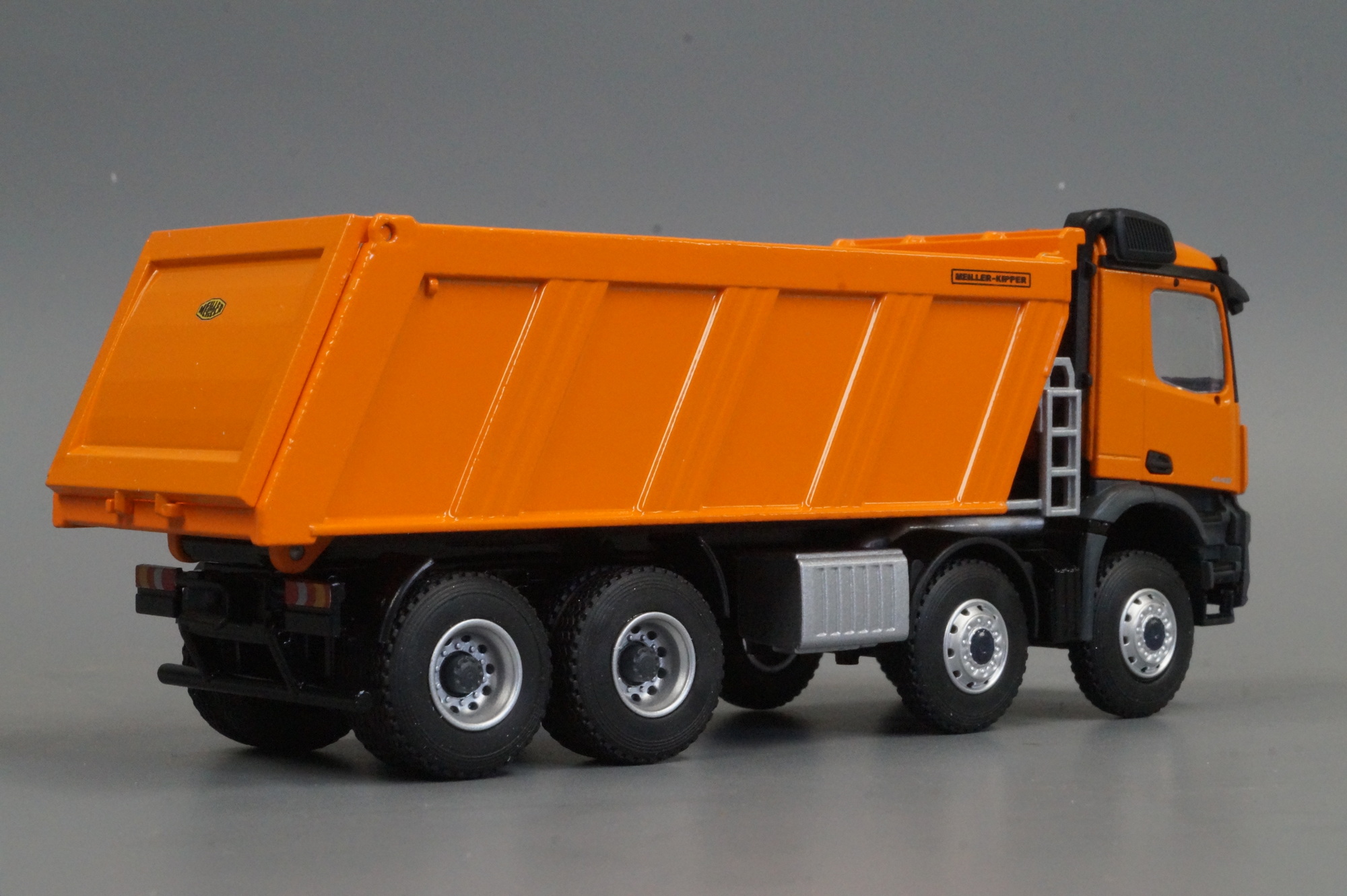 78259 - Conrad - Mercedes-Benz Arocs  4achs  MEILLER  Hinterkipper orange