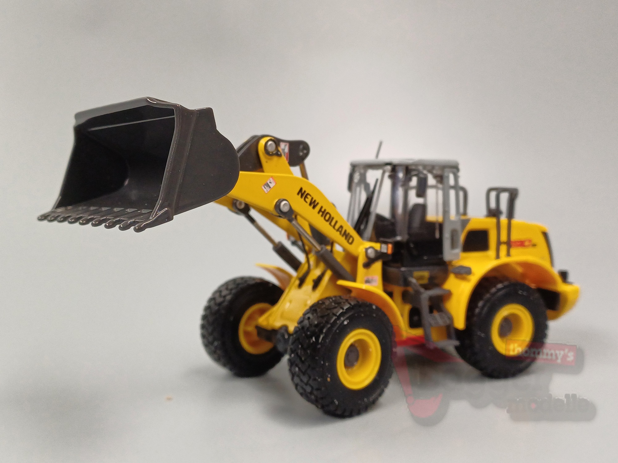 2012-7 - ROS - New Holland W190B Radlader