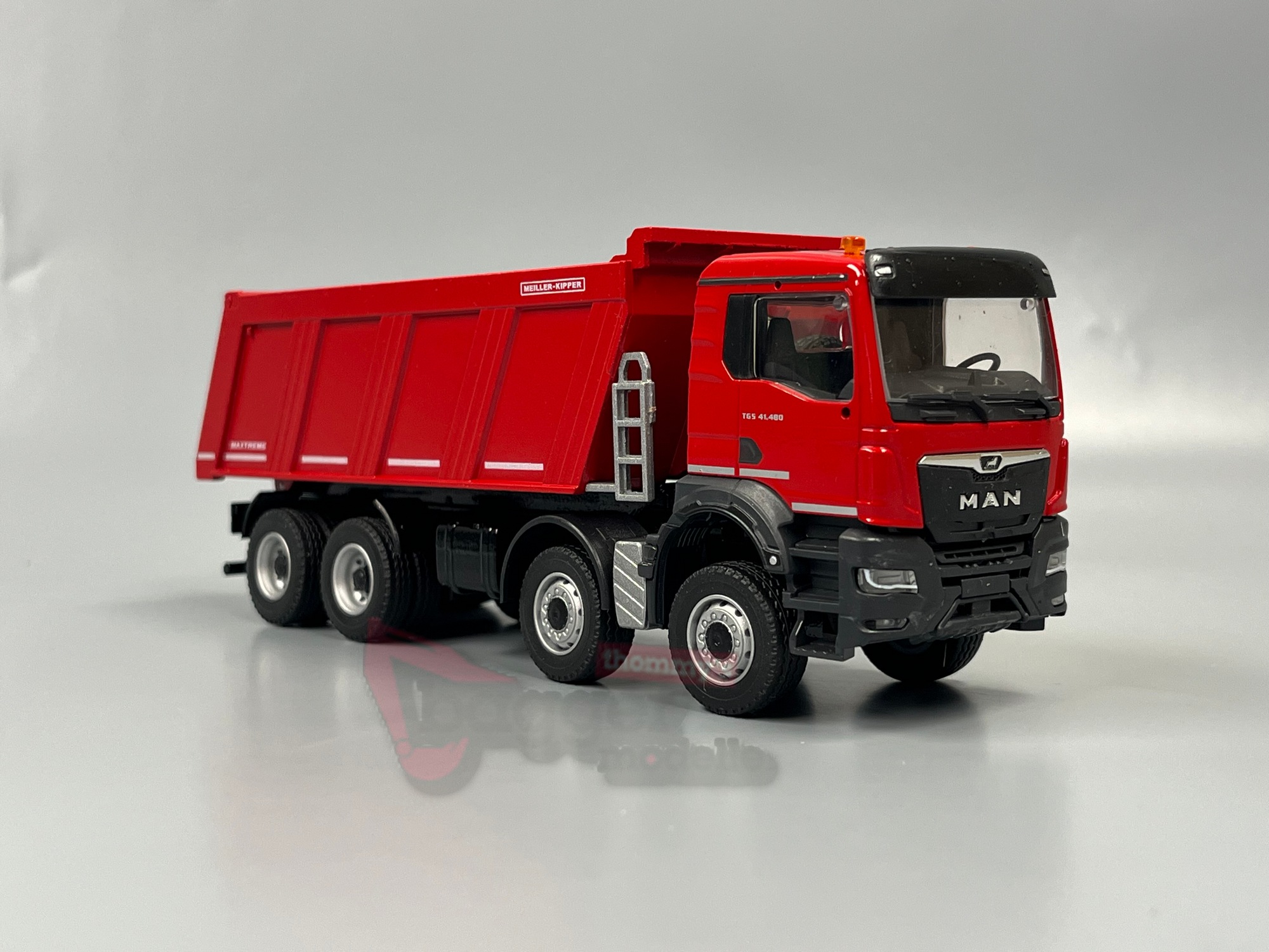 81259-3 -Conrad - MAN TGS NN 41.480 8x8 Meiller Hinterkipper  rot