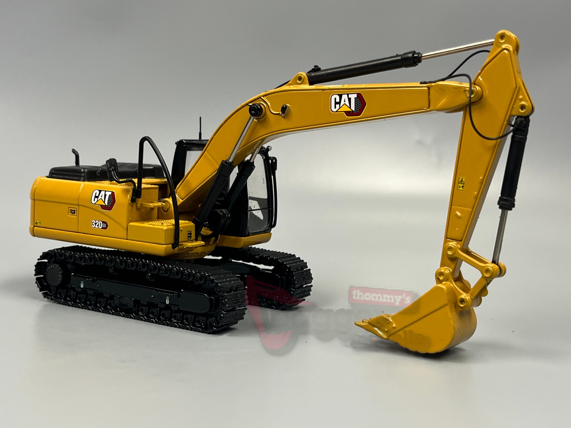 85674 -DCM - CAT 320GX  Hydraulik Bagger