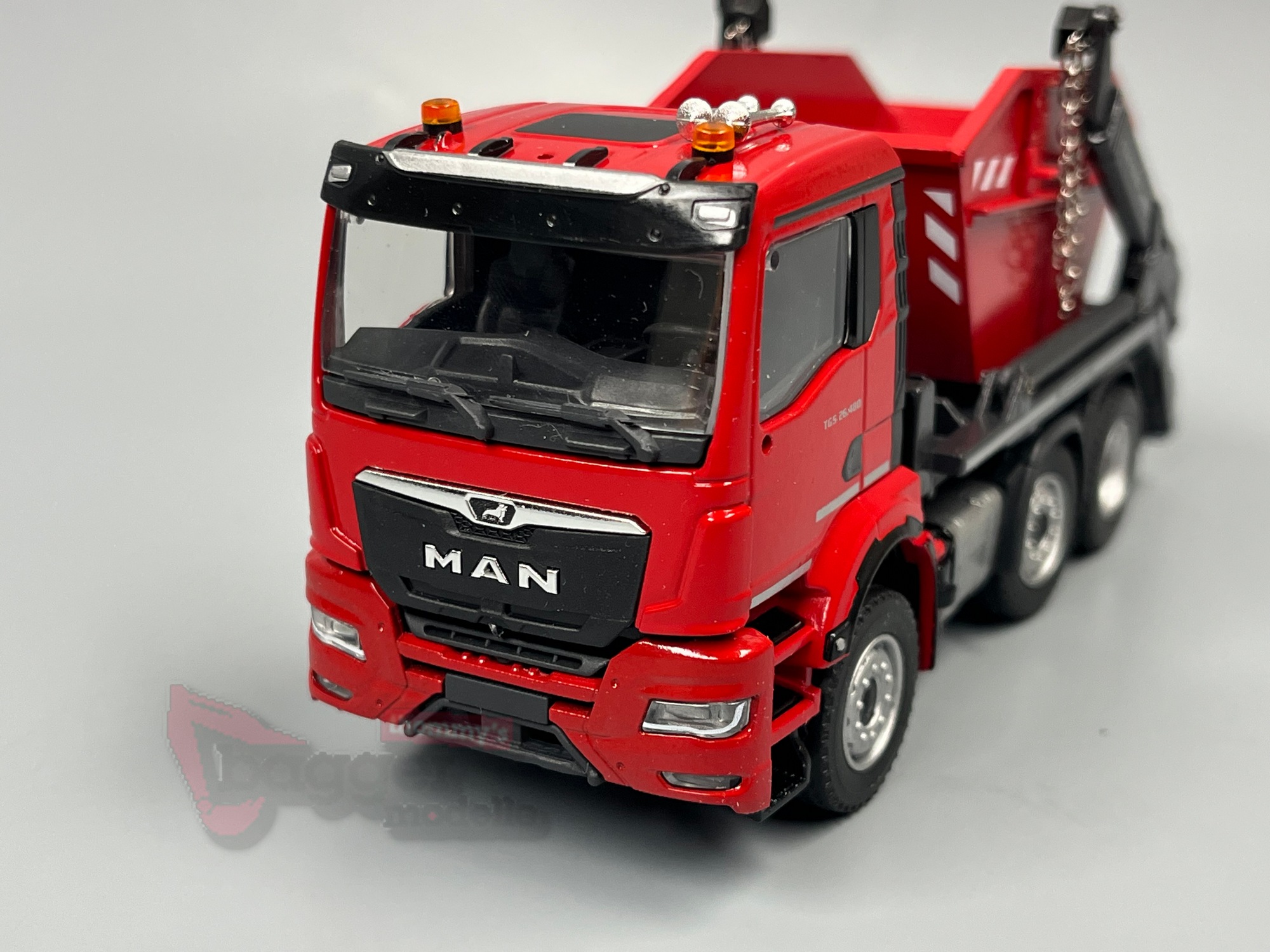 81264 - Conrad - MAN TGS NN 26.480 6x2 Meiller Tectris AK18 Absetzkipper, rot