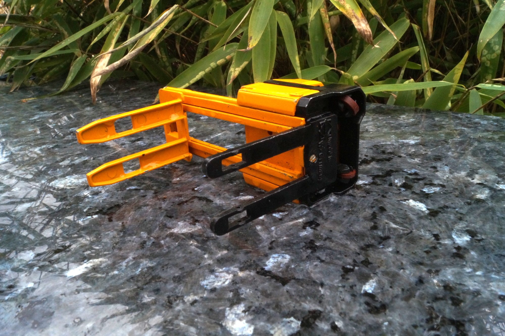2846 - Conrad - Jungheinrich Stapler defekt  1:25