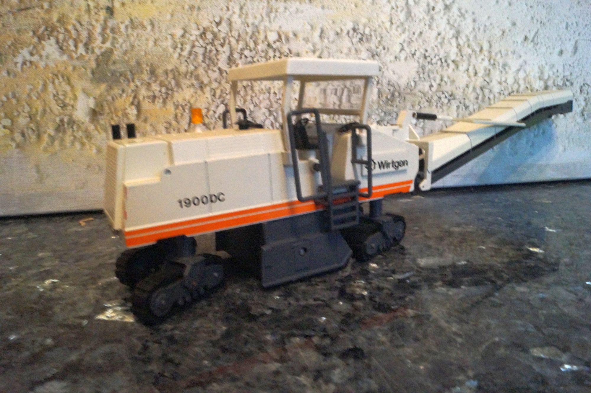 Wirtgen 1900 DC Kaltfräse