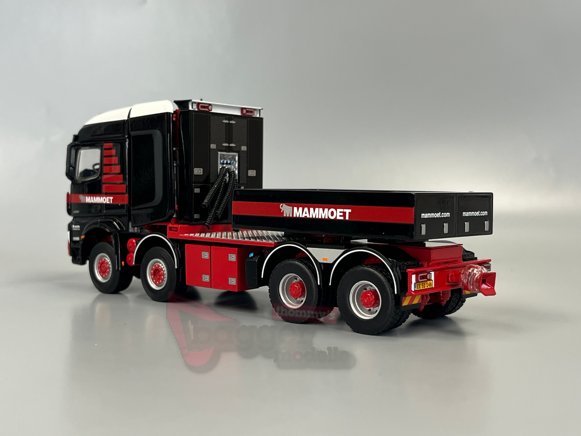 410334 -WSI - Mercedes Benz Arocs MP5 SLT Stream Space 8x6 mit Ballastbox "Mammoet"