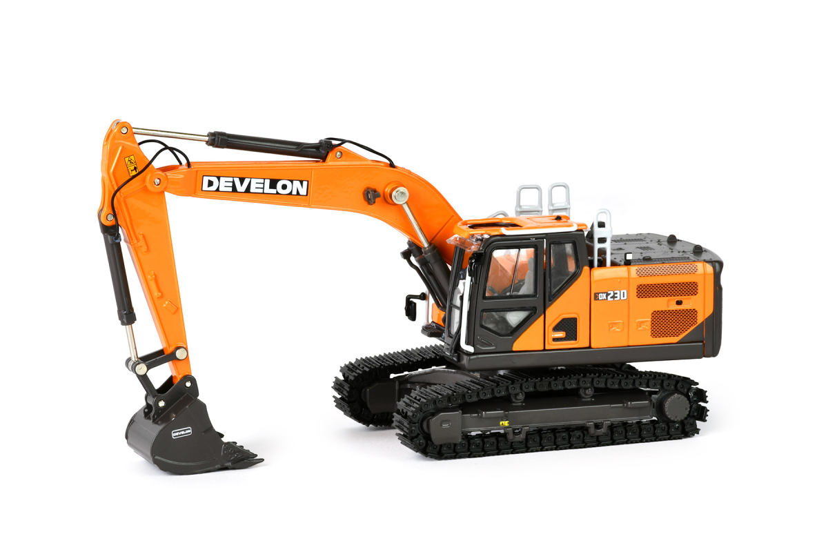 16-1038 - IMC - Develon DX230LC-9 Kettenbagger