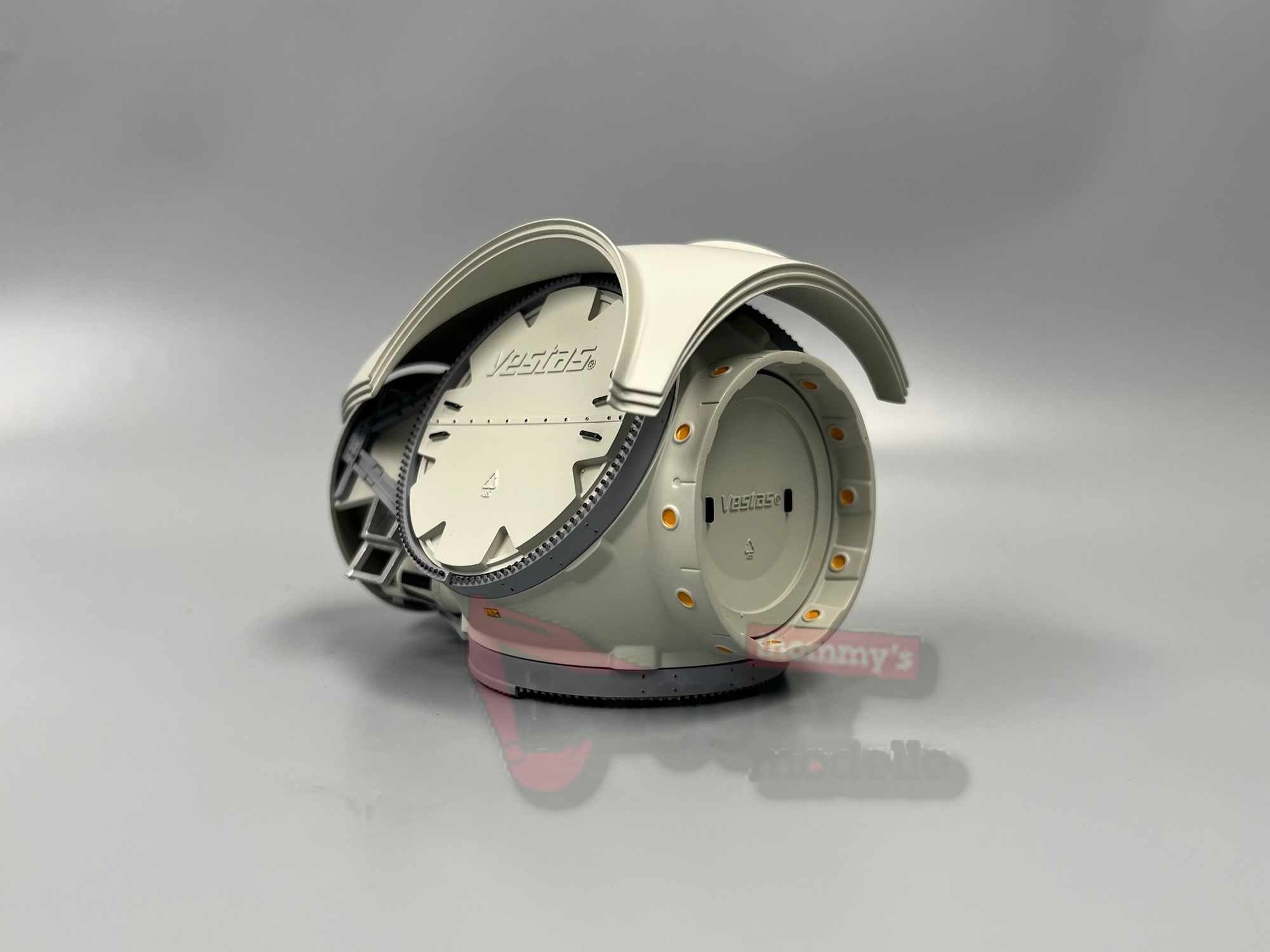 33-0208 - IMC - Vestas Turbinennarbe V112 mit Transportgestell als Ladegut -