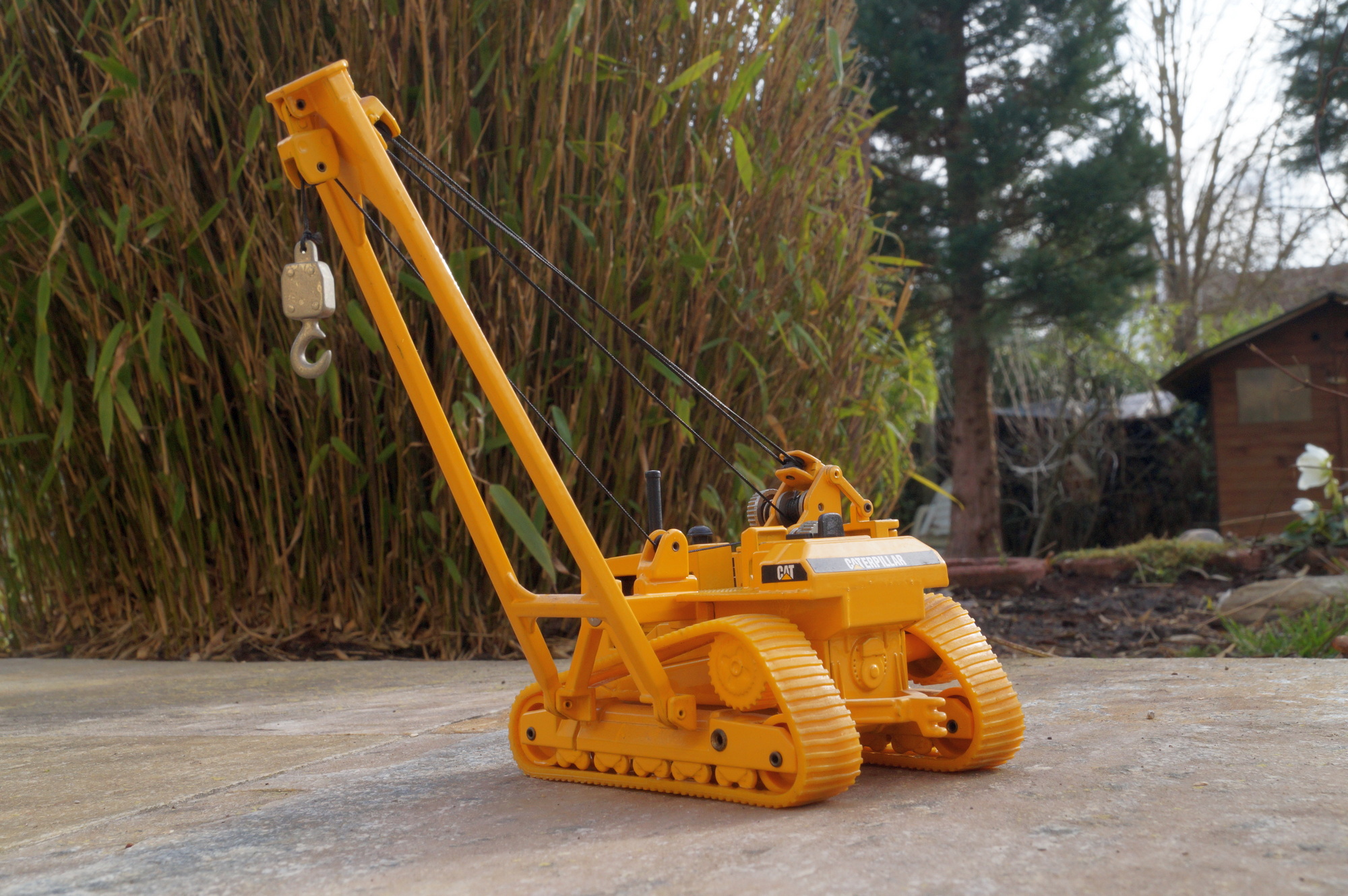 CAT 591 Rohrleger 2. Version