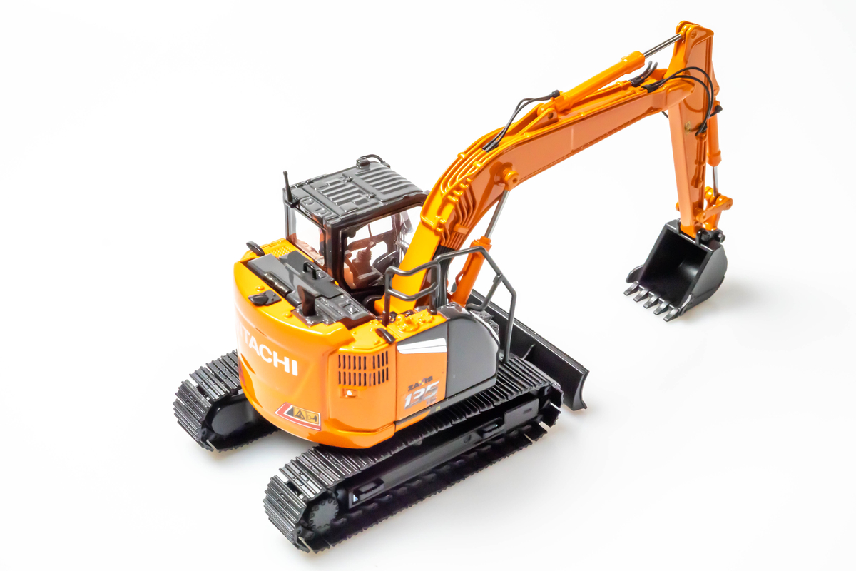 30147 - Replicars - HITACHI Kurzheck-Bagger ZX135US-7