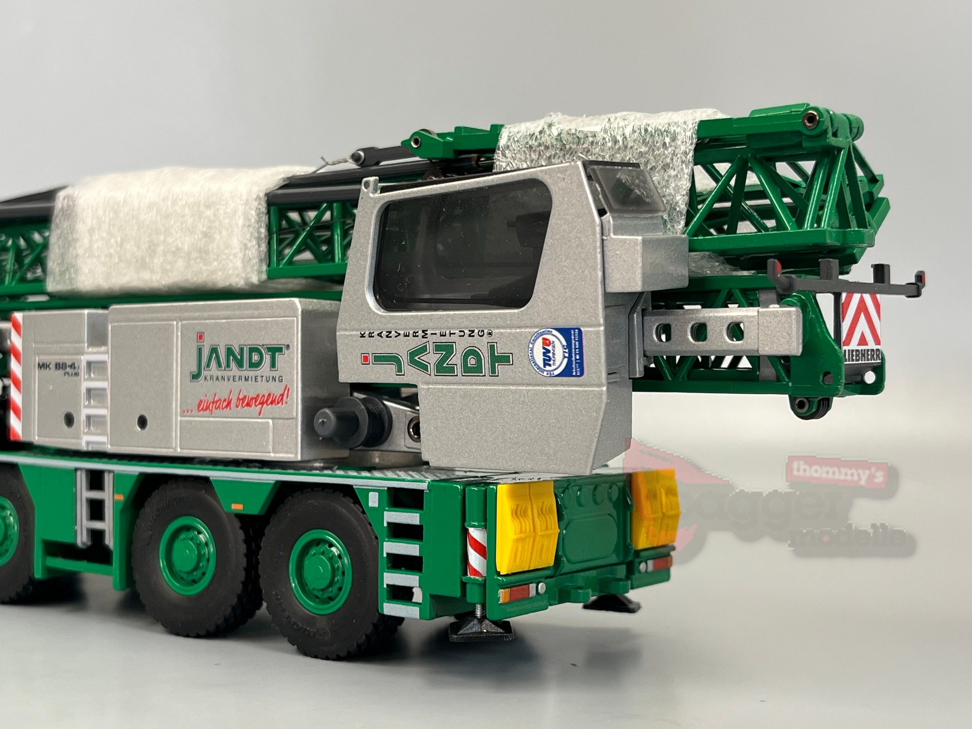2123-19 -Conrad - Liebherr MK 88-4.1 Mobilbaukran "JANDT"