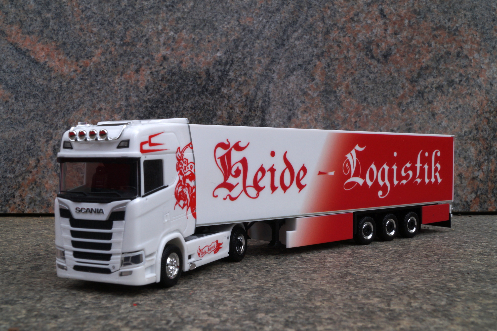 312950 - Herpa - Scania CS 20 HD Kühlkoffer-Sattelzug „Heide Logistik“