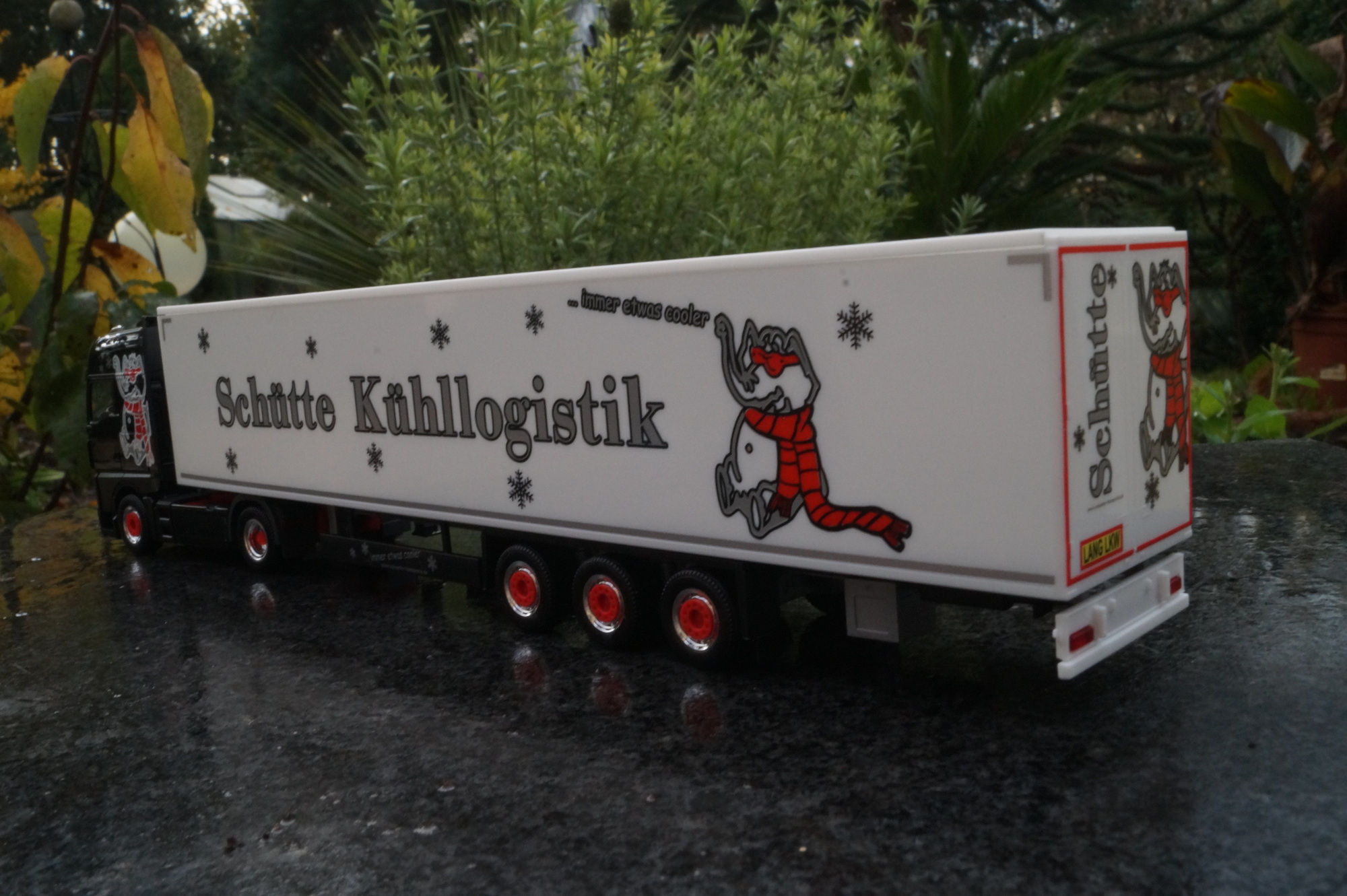 315401 - Herpa - MAN TGX GX Koffer-Sattelzug 15m „Schütte Kühllogistik“