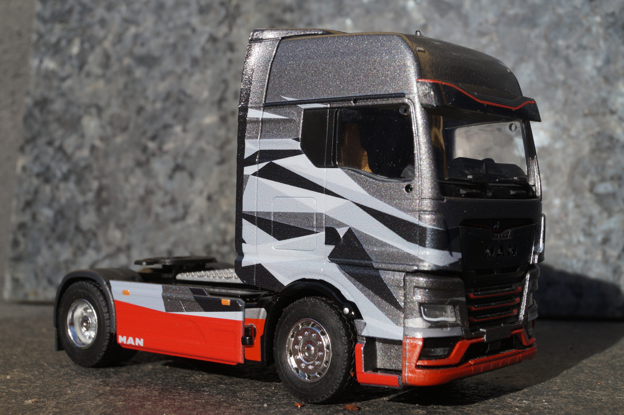 80009 - Conrad - MAN TGX GX Sattelzugmaschine 2achs "e Truck" eMobility