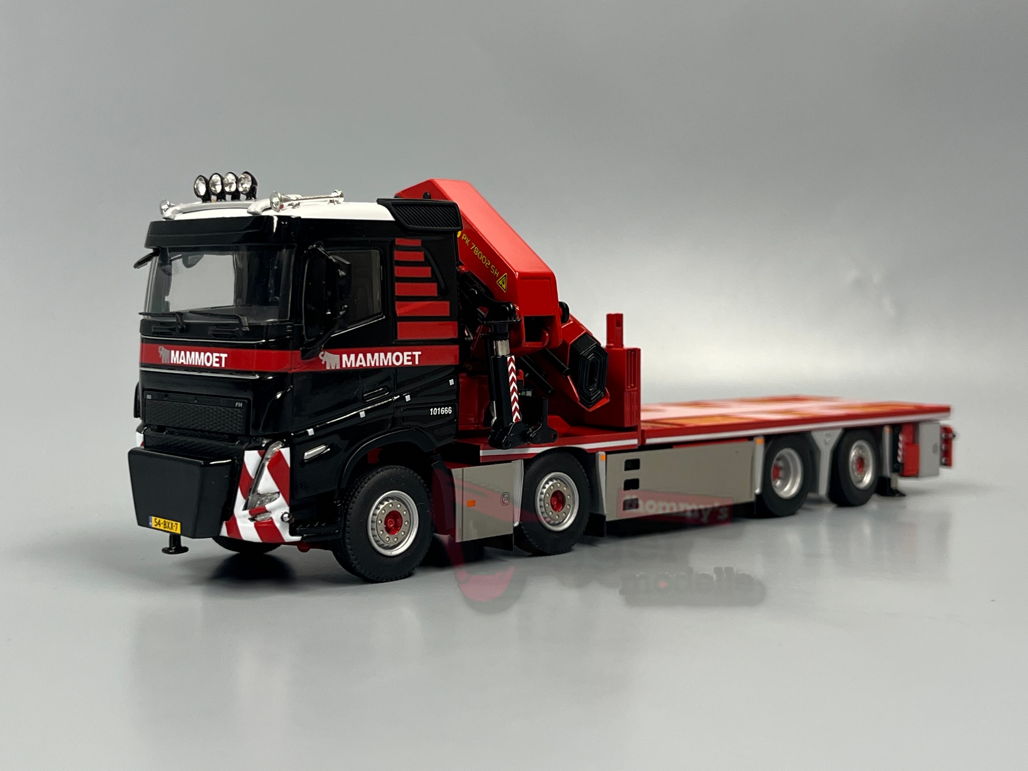 410323 -WSI - VOLVO FH 5 Schlafkabine Pritschenwagen 8x2 Nachlaufachse mit Palfinger PK 78002 SH + JIB "Mammoet" 