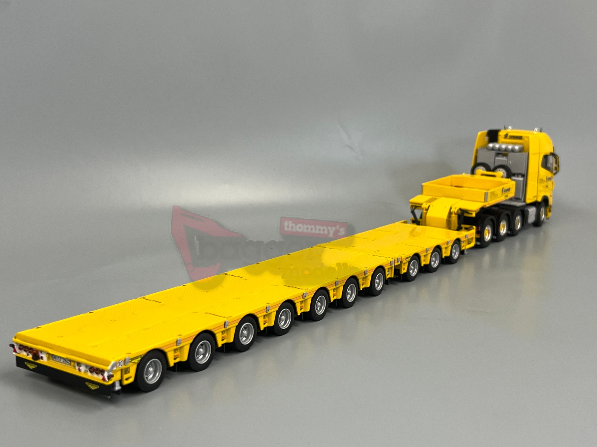 01-4935 - WSI - Volvo FH5 GL XL 8x4 mit 3achs Nooteboom Euro Tieflader - STANGE - D