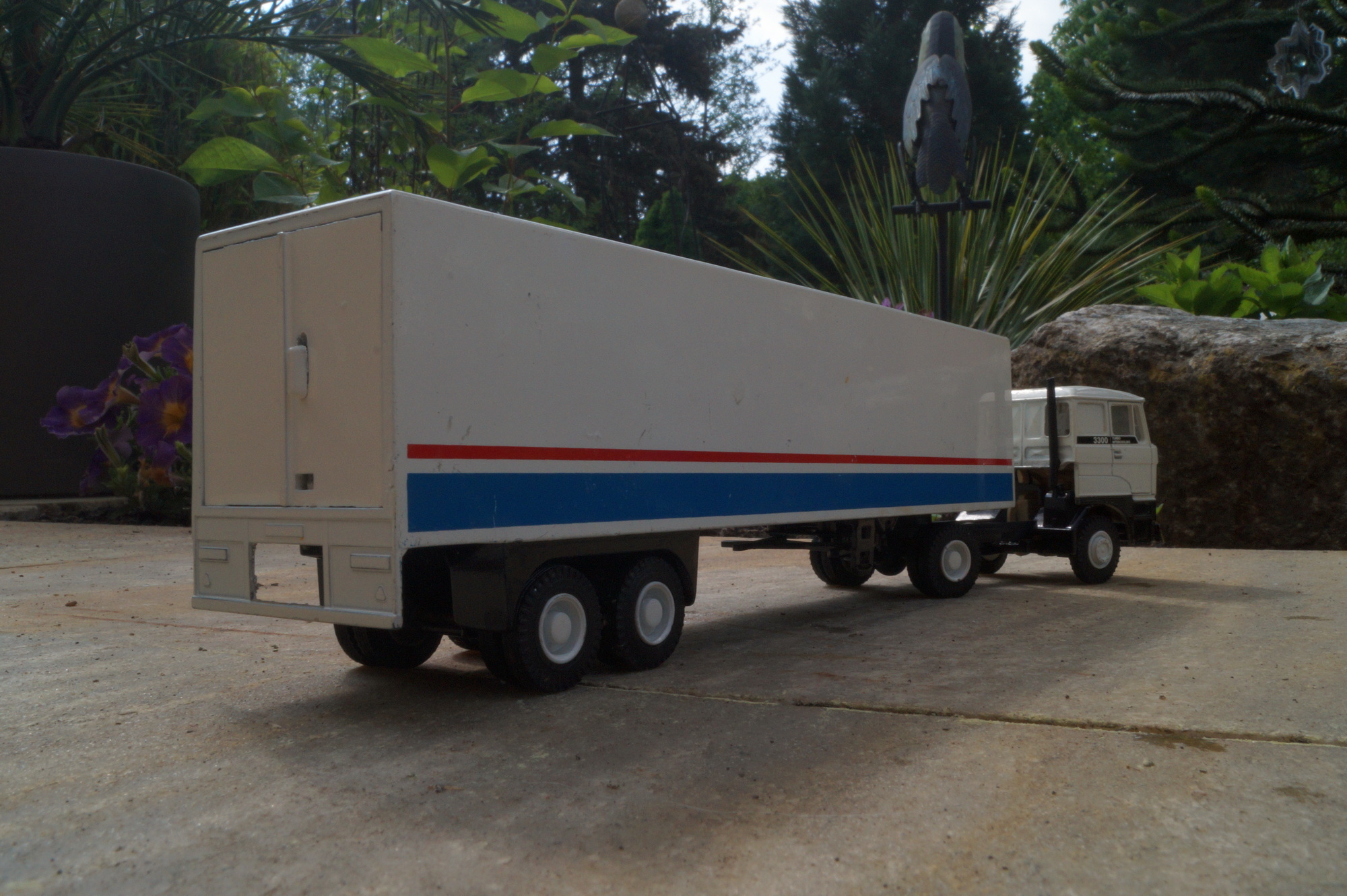 DAF Turbo Intercooler 3300 2achs mit 2achs Kofferauflieger