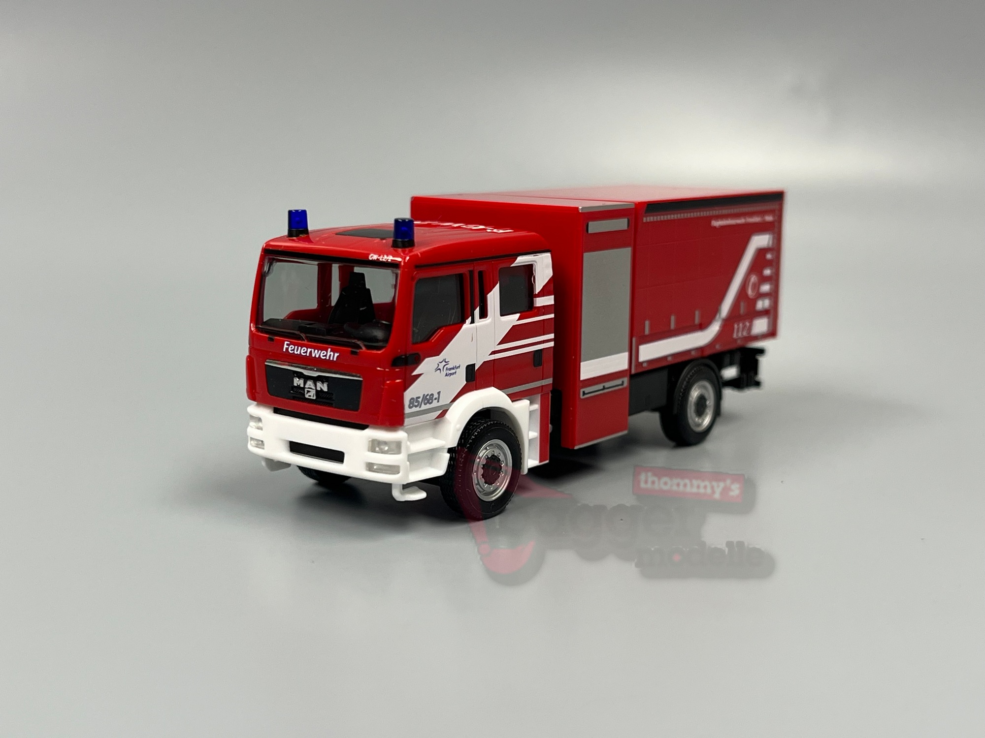 098861 - Herpa - MAN TGM Mehrzweckgerätewagen "MSGW) Fraport" Frankfurt - Feuerwehr