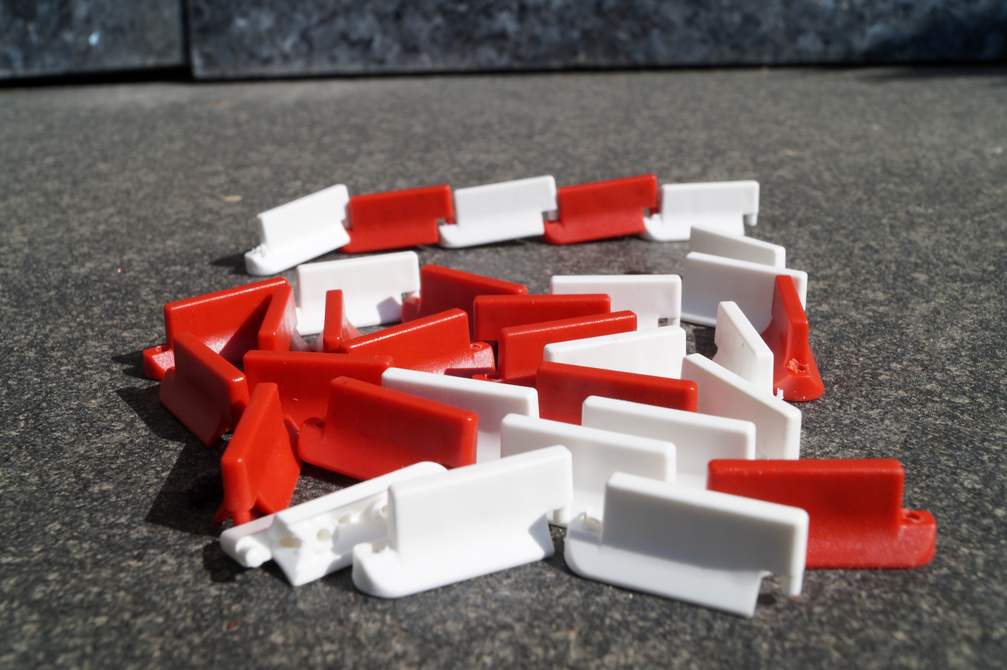 99824 - Conrad - Zubehör FAHRBAHNBEGRENZER  16 Stück