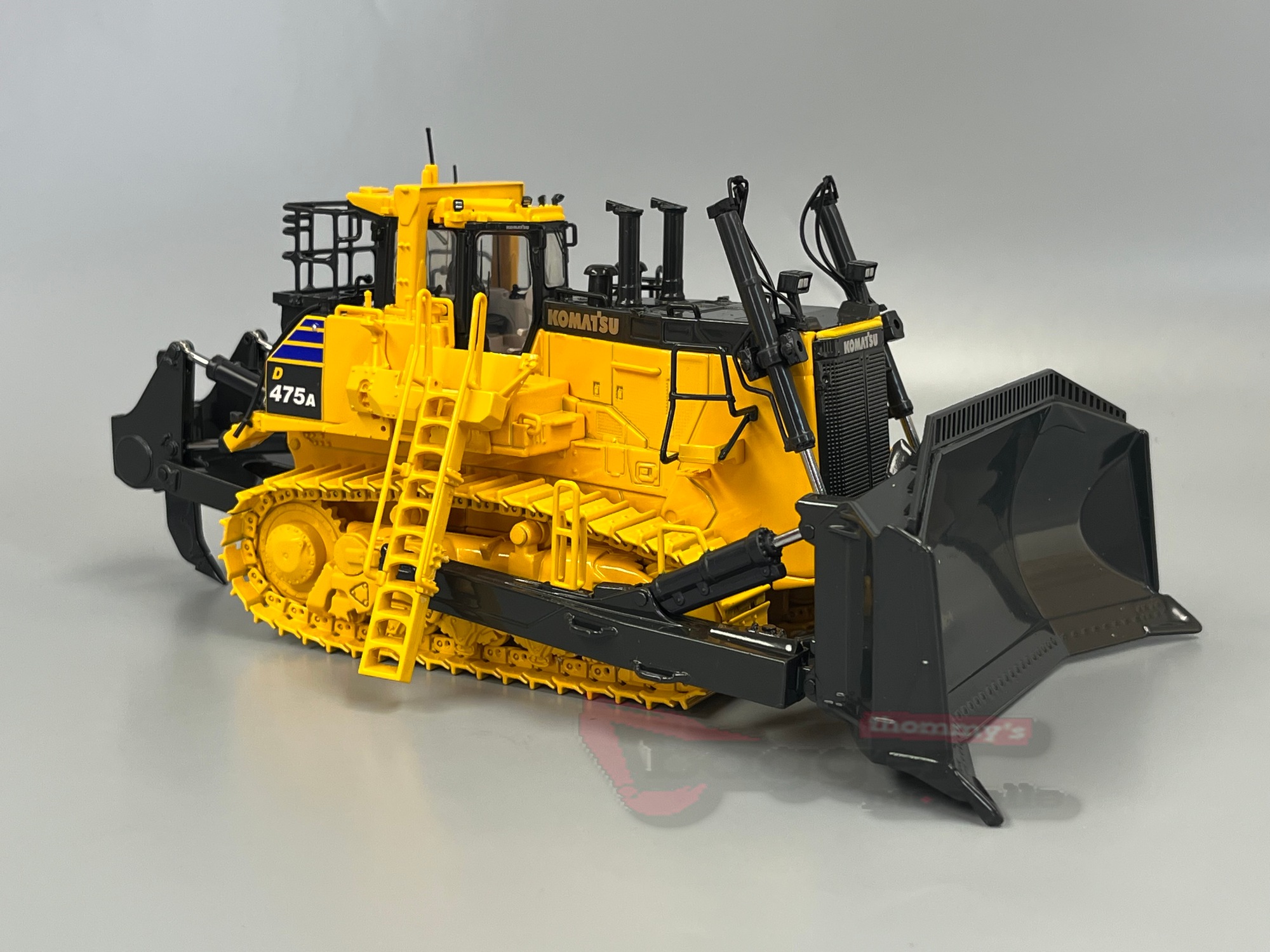 503482 - First Gear - Komatsu  D475A-8  Raupe mit Aufreißer