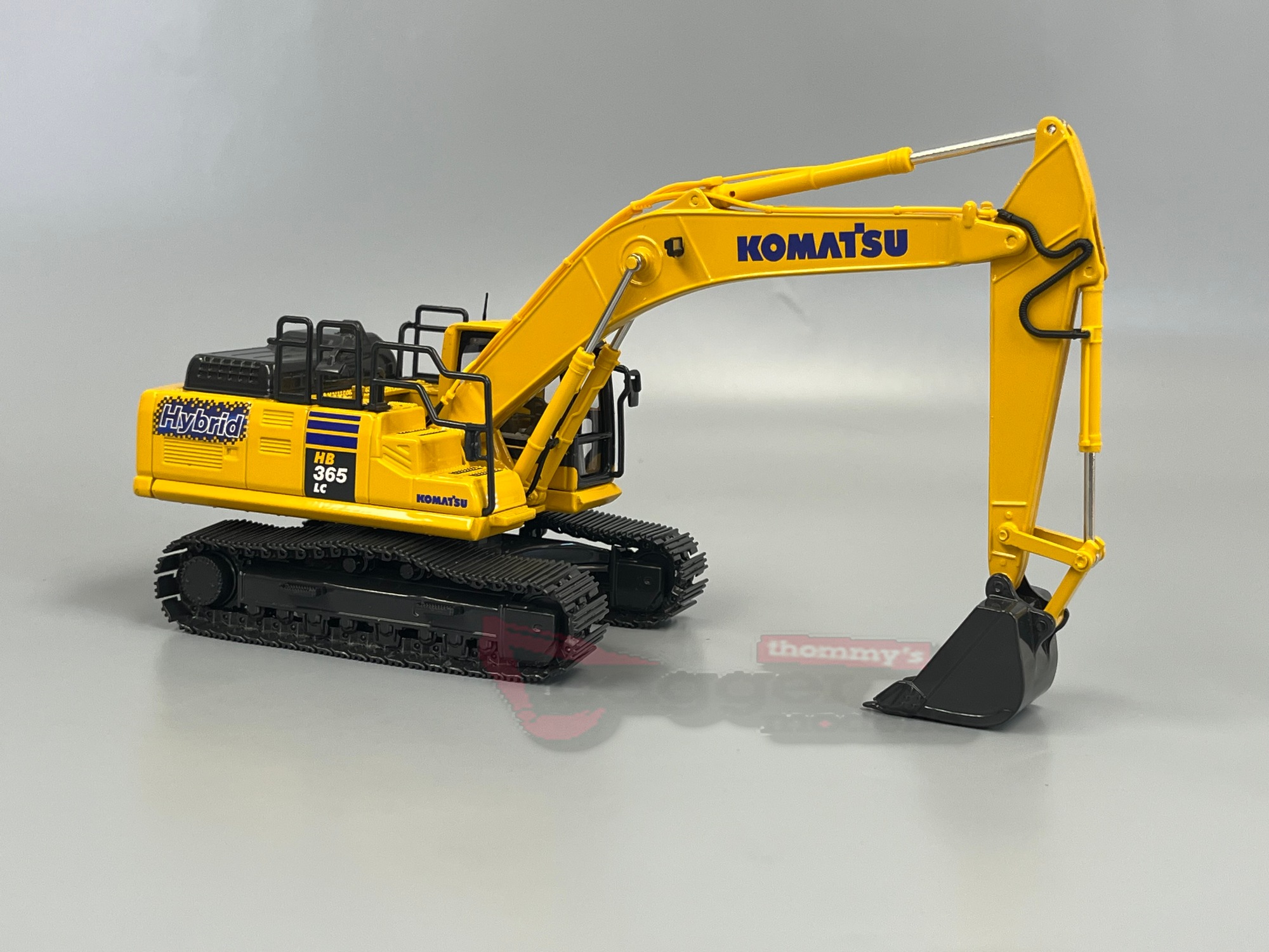 503412 - First Gear - KOMATSU Bagger HB 365LC-3 Hybrid