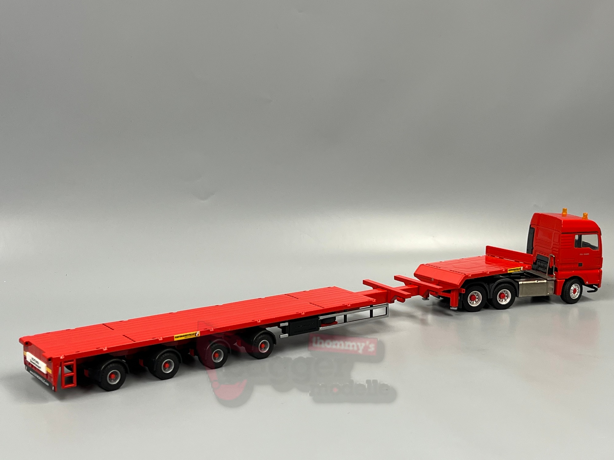 70194 - Conrad - FAYMONVILLE TELEMAX 4-achs Plateau-Auflieger auf MAN TGX XLX  Sattelzugmaschine 3achs 