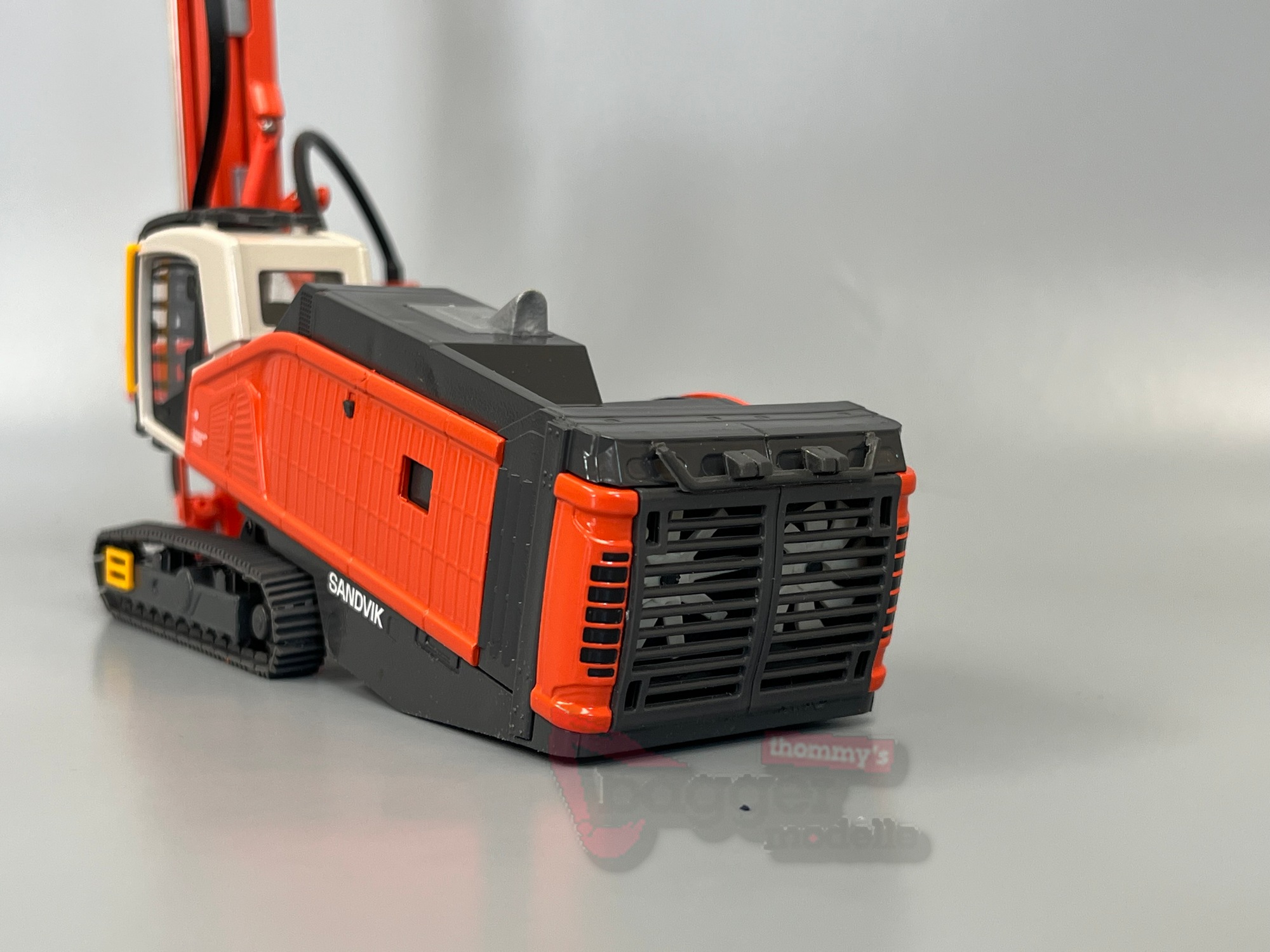2525-2 - Conrad - Sandvik Leopard DI650i Oberflächenbohrgerät