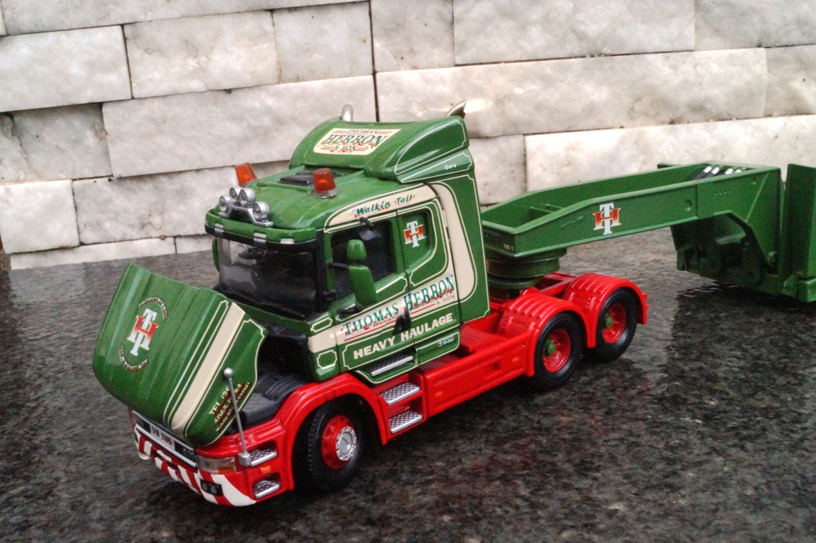 Scania Heavy Haulage 3achs mit 5achs Tieflader "Herron"