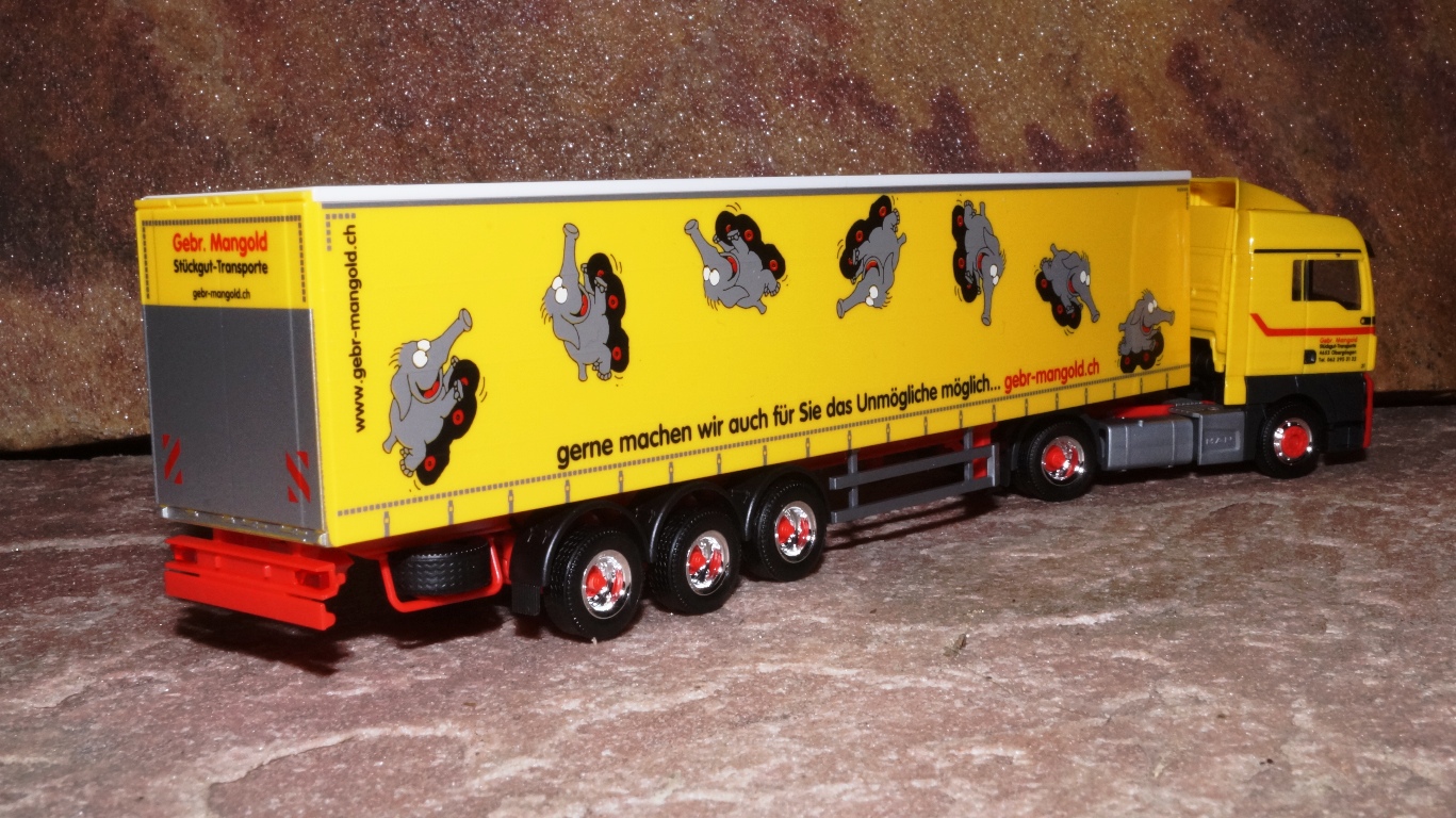 922692 - Herpa -MAN TGX XLX Euro6 Gardinenplanen-Sattelzug "Mangold" CH