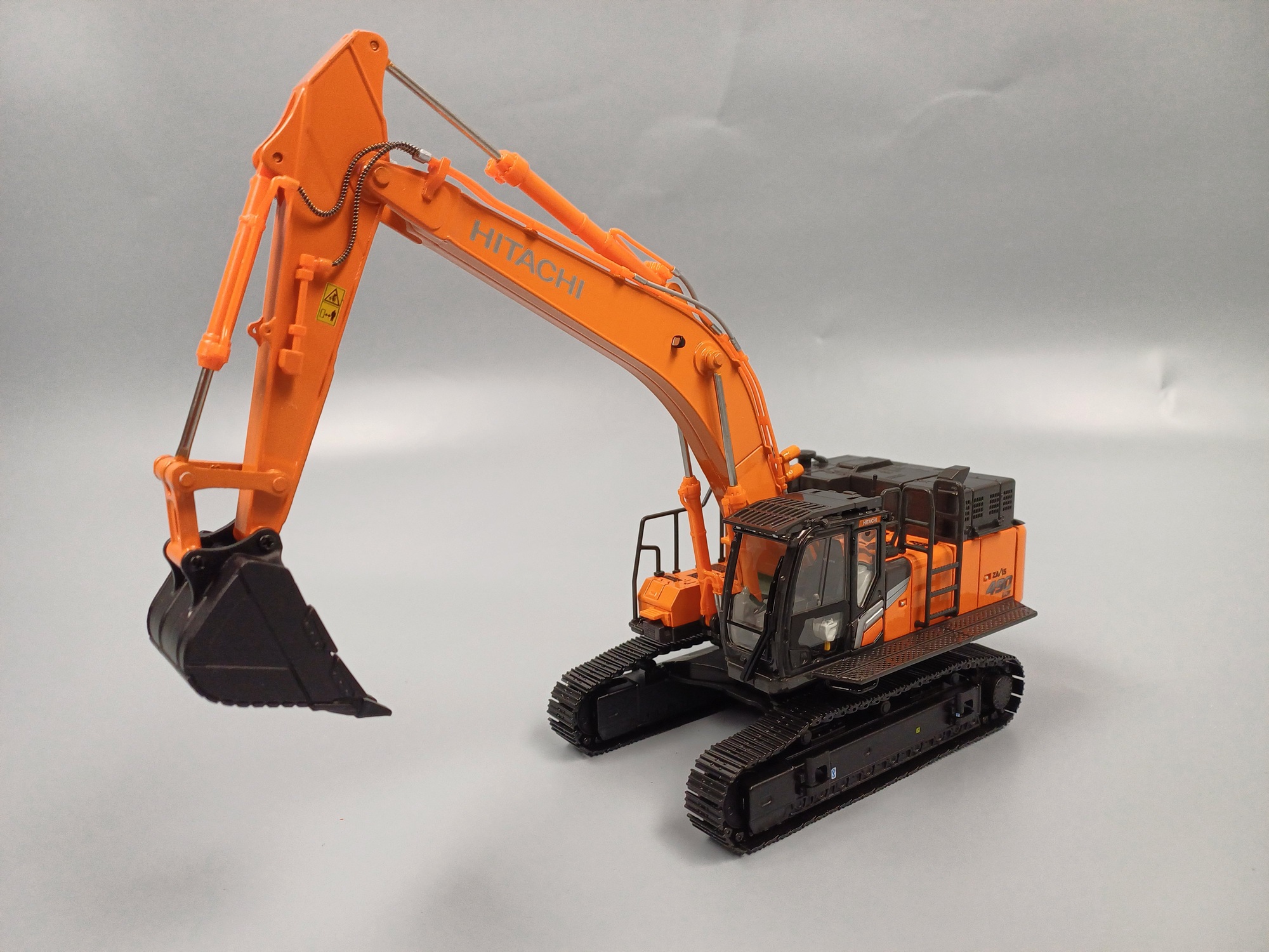 30152 - Replicars - HITACHI Bagger ZX490-7 Kettenbagger