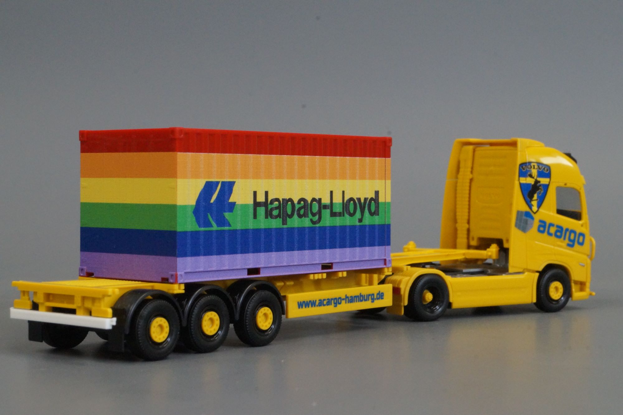 317436 - Herpa  - Volvo FH Gl. XL 2020 Container-Sattelzug "acargo/Hapag Lloyd"
