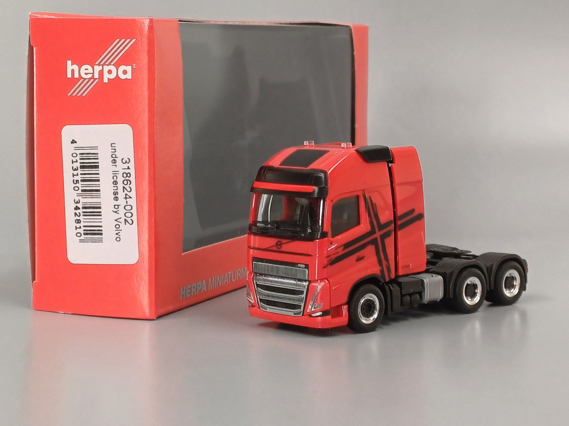 Herpa Volvo FH16 GL XL 2020 Zugmaschine 3achs 6x4 Mit Schwerlastturm 
